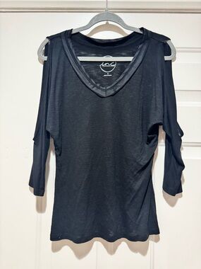 INC International Concepts Black Cold-Shoulder V-Neck Top with 3/4 Sleeves